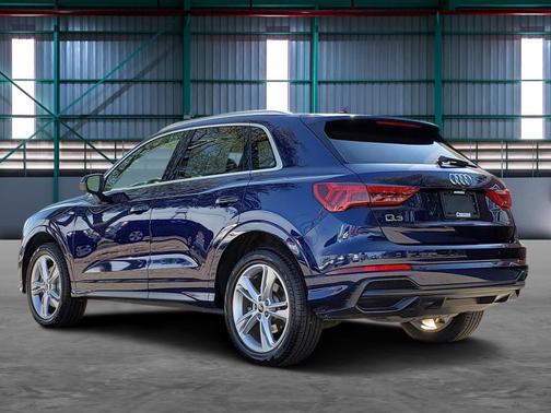 2022 Audi Q3 45 S line Premium Plus
