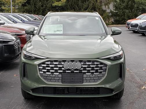 2025 Audi Q5 Premium Plus TFSI quattro S tronic