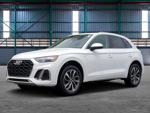 2023 Audi Q5 45 S line Premium Plus