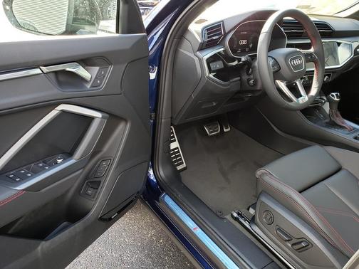 2025 Audi Q3 45 S line Premium Plus