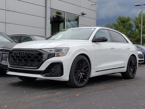 Glacier White Metallic 2026 Audi SQ8 4.0T Prestige