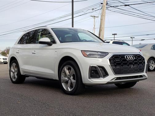 2023 Audi Q5 45 S line Premium Plus