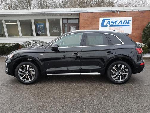 2023 Audi Q5 45 S line Premium Plus