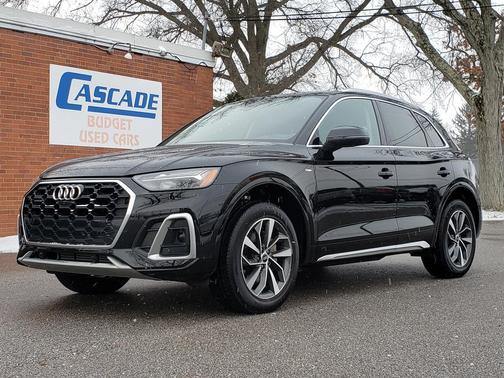 2023 Audi Q5 45 S line Premium Plus