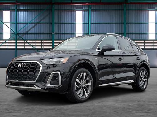 2023 Audi Q5 45 S line Premium Plus