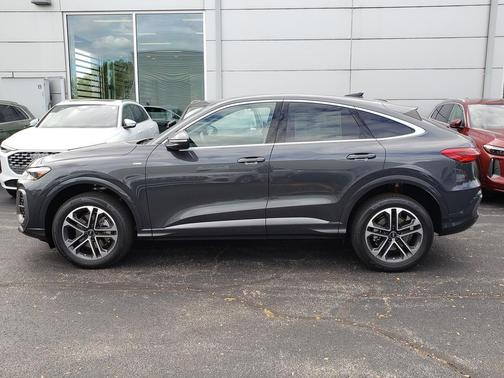 2025 Audi Q5 Sportback Premium Plus