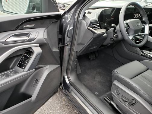 2025 Audi Q5 Sportback Premium Plus