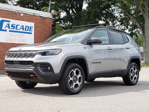 Billet Silver Metallic Clearcoat 2022 Jeep Compass Trailhawk