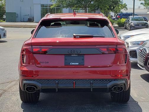 2025 Audi RS Q8 4.0T
