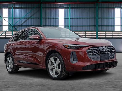 2025 Audi Q5 Prestige TFSI quattro S tronic