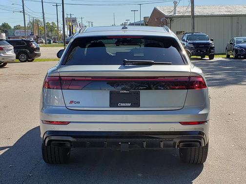2025 Audi Q8 55 Premium Plus