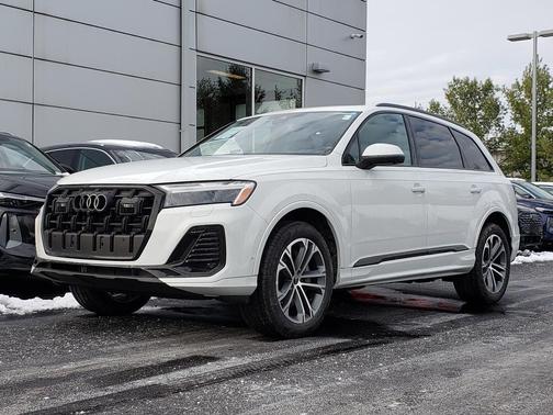 2026 Audi Q7 45 Premium