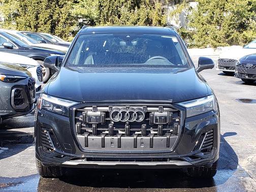 2026 Audi Q7 55 Premium Plus