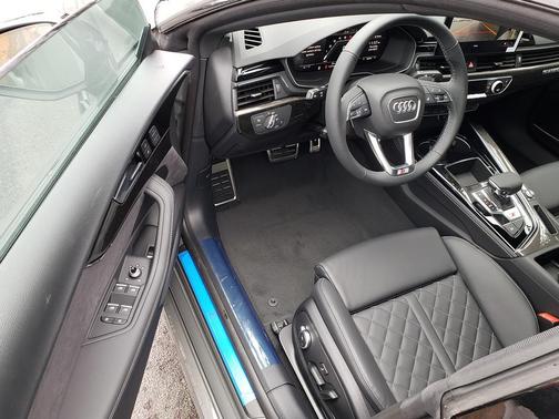 2025 Audi S5 Premium TFSI quattro Tiptronic