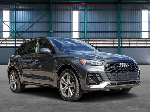 2025 Audi Q5 45 S line Premium