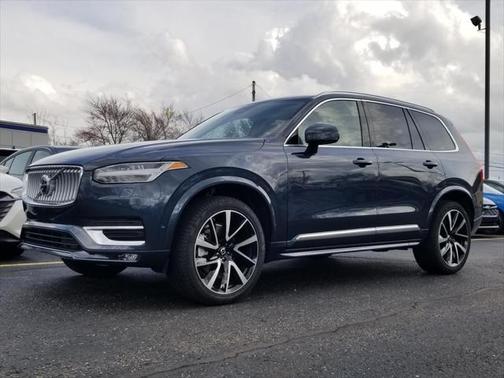 2024 Volvo XC90 B6 Ultimate Bright Theme 7-Seater