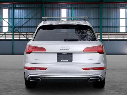 2022 Audi Q5 45 S line Premium