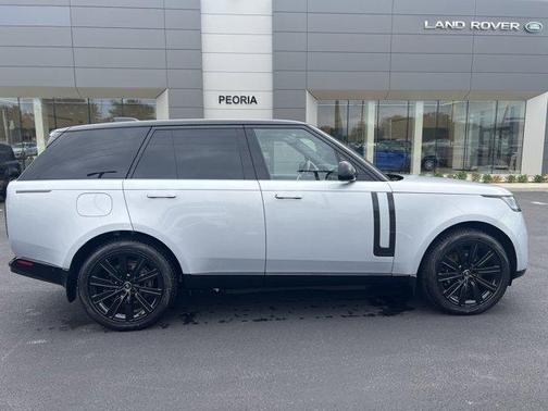 2025 Land Rover Range Rover P550e Autobiography