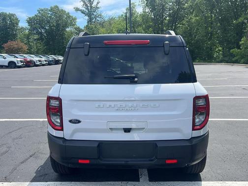 Oxford White 2022 Ford Bronco Sport Outer Banks