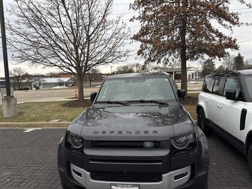 2025 Land Rover Defender P300