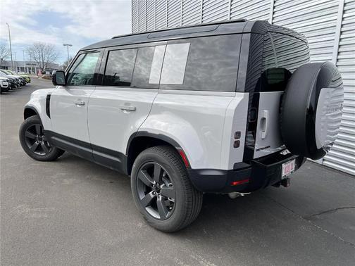 Borasco Grey 2026 Land Rover Defender 110 S