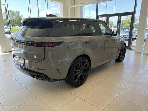 2025 Land Rover Range Rover Sport P635 SV Edition Two