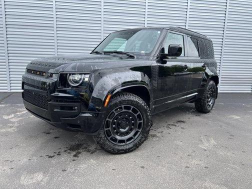 Narvik Black 2026 Land Rover Defender OCTA