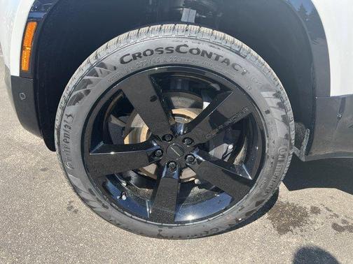 Borasco Grey 2026 Land Rover Defender P400 X-Dynamic SE