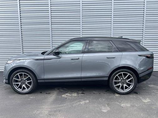 2026 Land Rover Range Rover Velar Dynamic SE