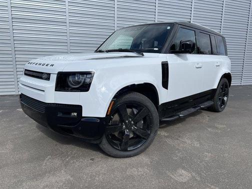 2026 Land Rover Defender P400 X-Dynamic SE