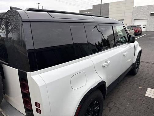 2025 Land Rover Defender P300