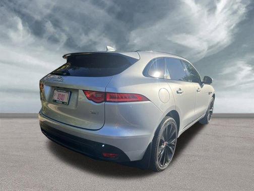2018 Jaguar F-PACE 20d R-Sport