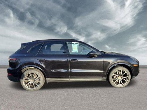 2019 Porsche Cayenne Base