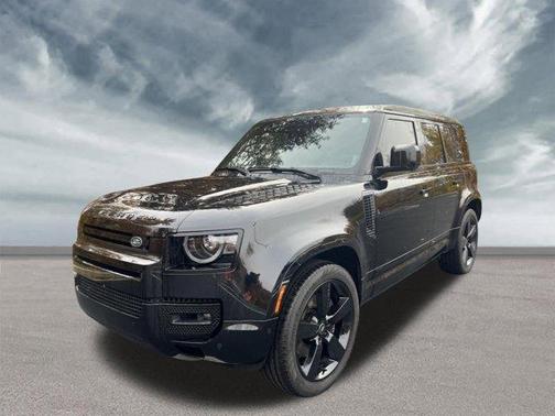 2024 Land Rover Defender 110 V8