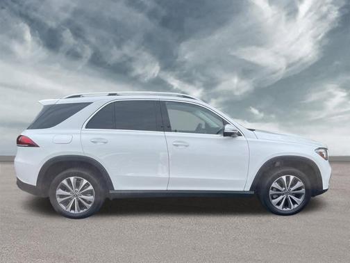 Polar White 2022 Mercedes-Benz GLE 350 Base 4MATIC