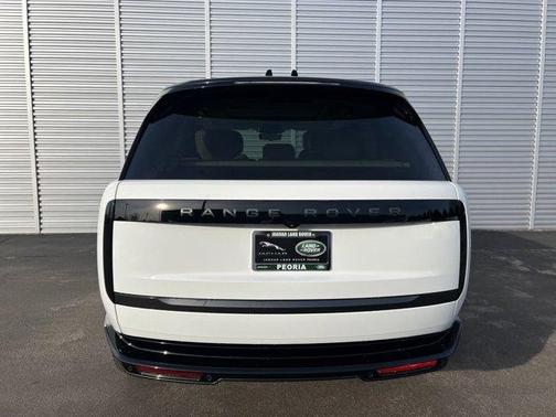 2025 Land Rover Range Rover P550e Autobiography