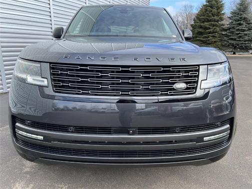 Carpathian Grey 2026 Land Rover Range Rover P400 SE