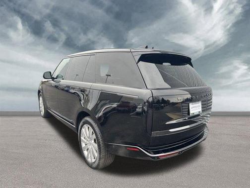 2023 Land Rover Range Rover P400 SE