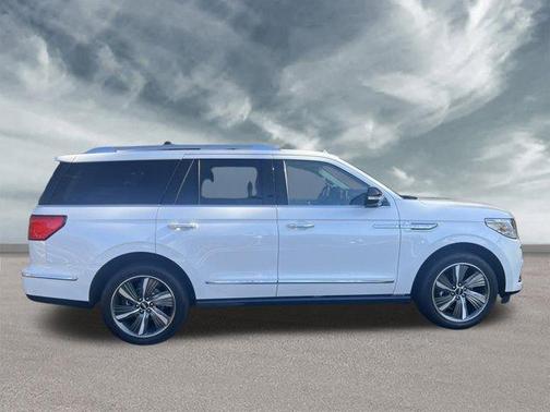 2019 Lincoln Navigator Reserve