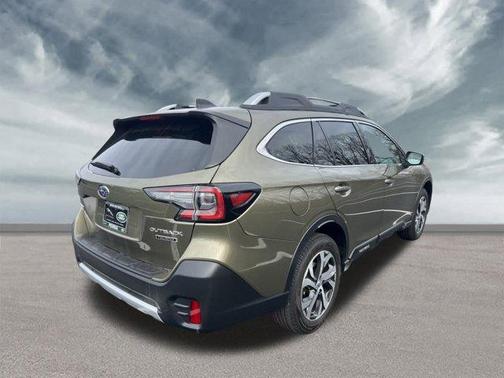 2022 Subaru Outback Touring