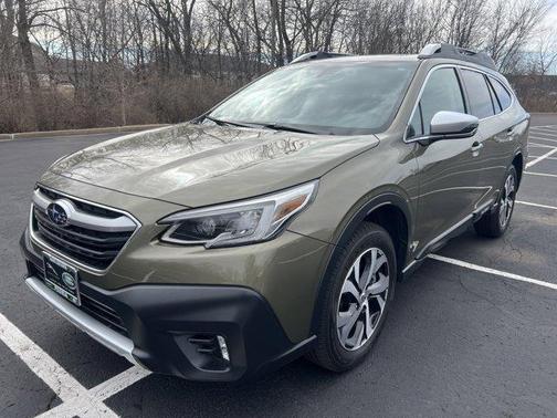 2022 Subaru Outback Touring