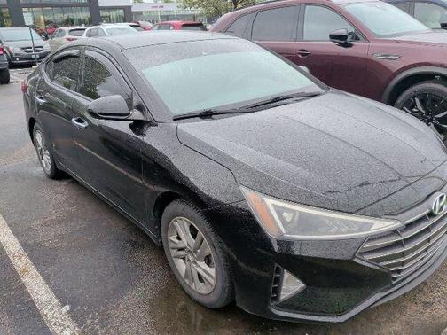 Phantom Black 2019 Hyundai ELANTRA SEL