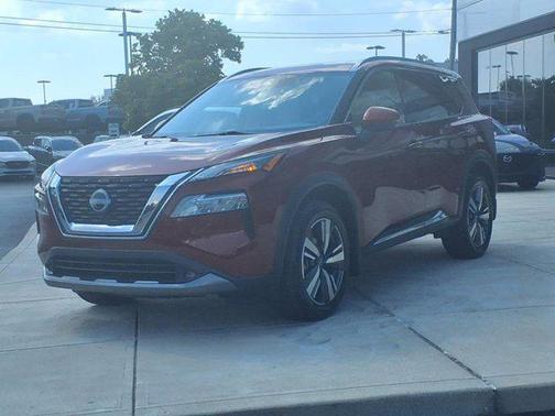 2022 Nissan Rogue SL