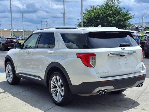 2022 Ford Explorer Platinum
