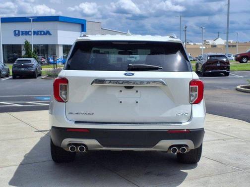 2022 Ford Explorer Platinum