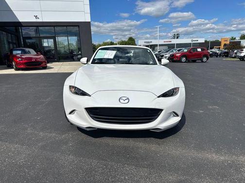 Snowflake White Pearl Mica 2019 Mazda MX-5 Miata RF Grand Touring