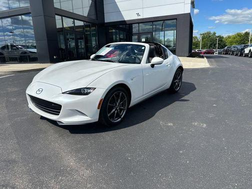 Snowflake White Pearl Mica 2019 Mazda MX-5 Miata RF Grand Touring