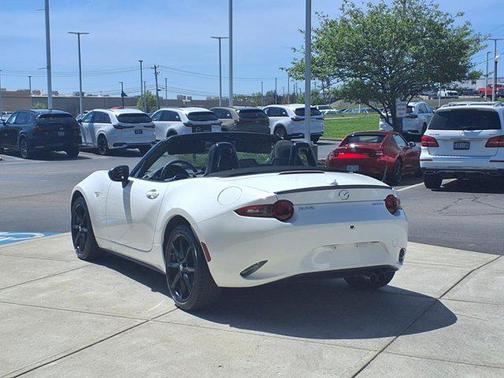 2020 Mazda MX-5 Miata Club