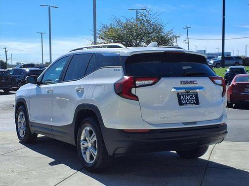 2022 GMC Terrain SLE