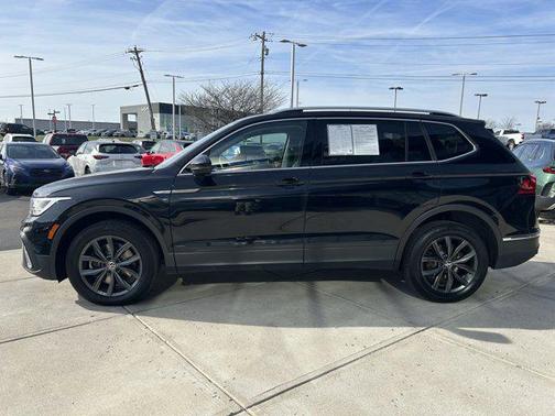 2022 Volkswagen Tiguan 2.0T SE 4MOTION